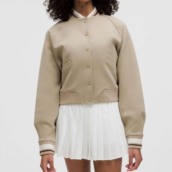 lululemon athletica Jackets & Blazers - Lululemon Snap-Front Collegiate Jacket
Sheer Oak XS